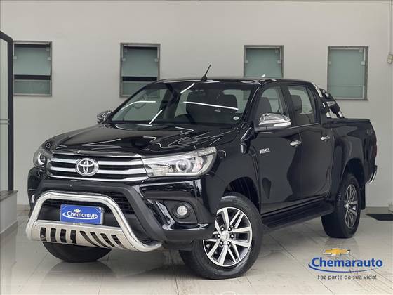 TOYOTA HILUX 2.8 SRX 4X4 CD 16V DIESEL 4P AUTOMÁTICO